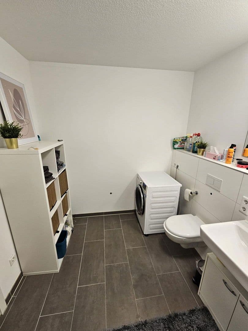 Pronájem bytu 2+1 76 m², Johanna-Dachs-Str. 36, Regensburg, Bavorsko Pronájem bytu 2+1 76 m², Johanna-Dachs-Str. 36, Regensburg, Bavorsko