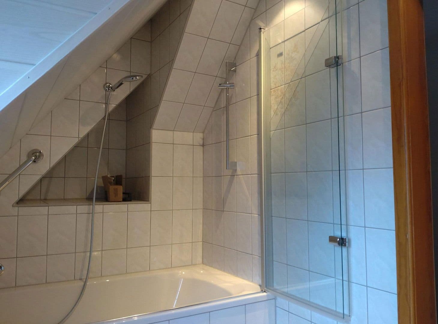 Pronájem bytu 3+1 76 m², Sonneberg, Durynsko Pronájem bytu 3+1 76 m², Sonneberg, Durynsko