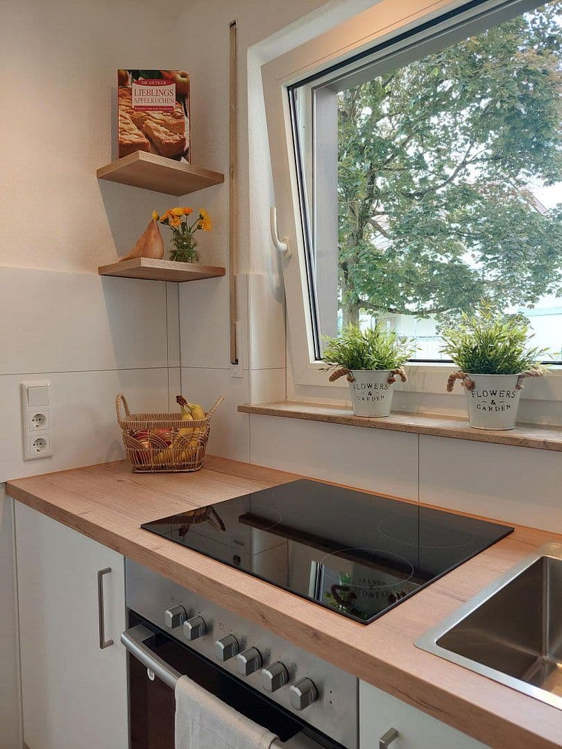 Pronájem bytu 1+kk 38 m², Renningen, Bádensko-Württembersko Pronájem bytu 1+kk 38 m², Renningen, Bádensko-Württembersko