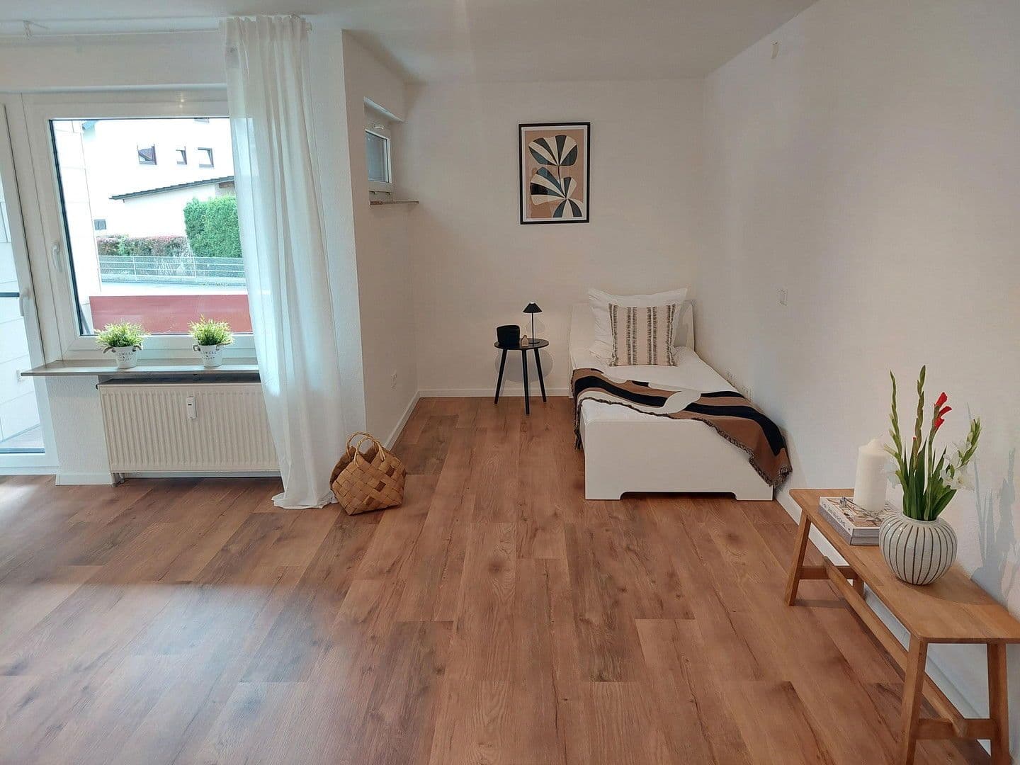 Pronájem bytu 1+kk 38 m², Renningen, Bádensko-Württembersko Pronájem bytu 1+kk 38 m², Renningen, Bádensko-Württembersko