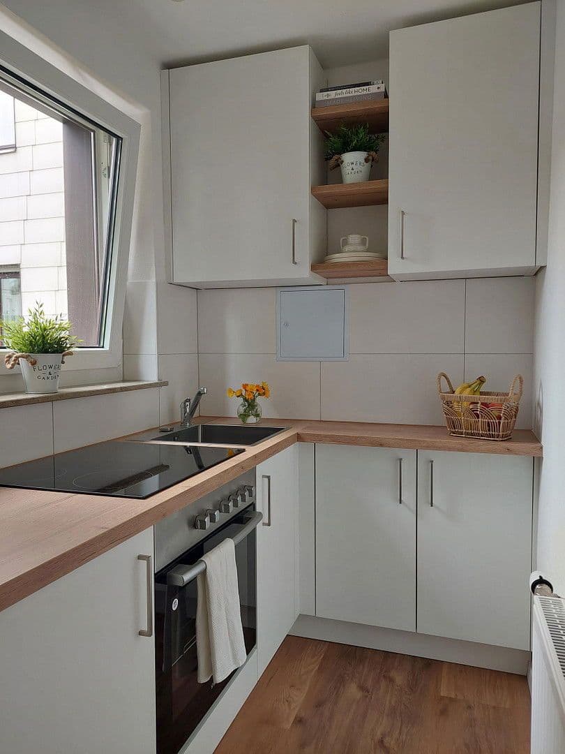 Pronájem bytu 1+kk 38 m², Renningen, Bádensko-Württembersko Pronájem bytu 1+kk 38 m², Renningen, Bádensko-Württembersko