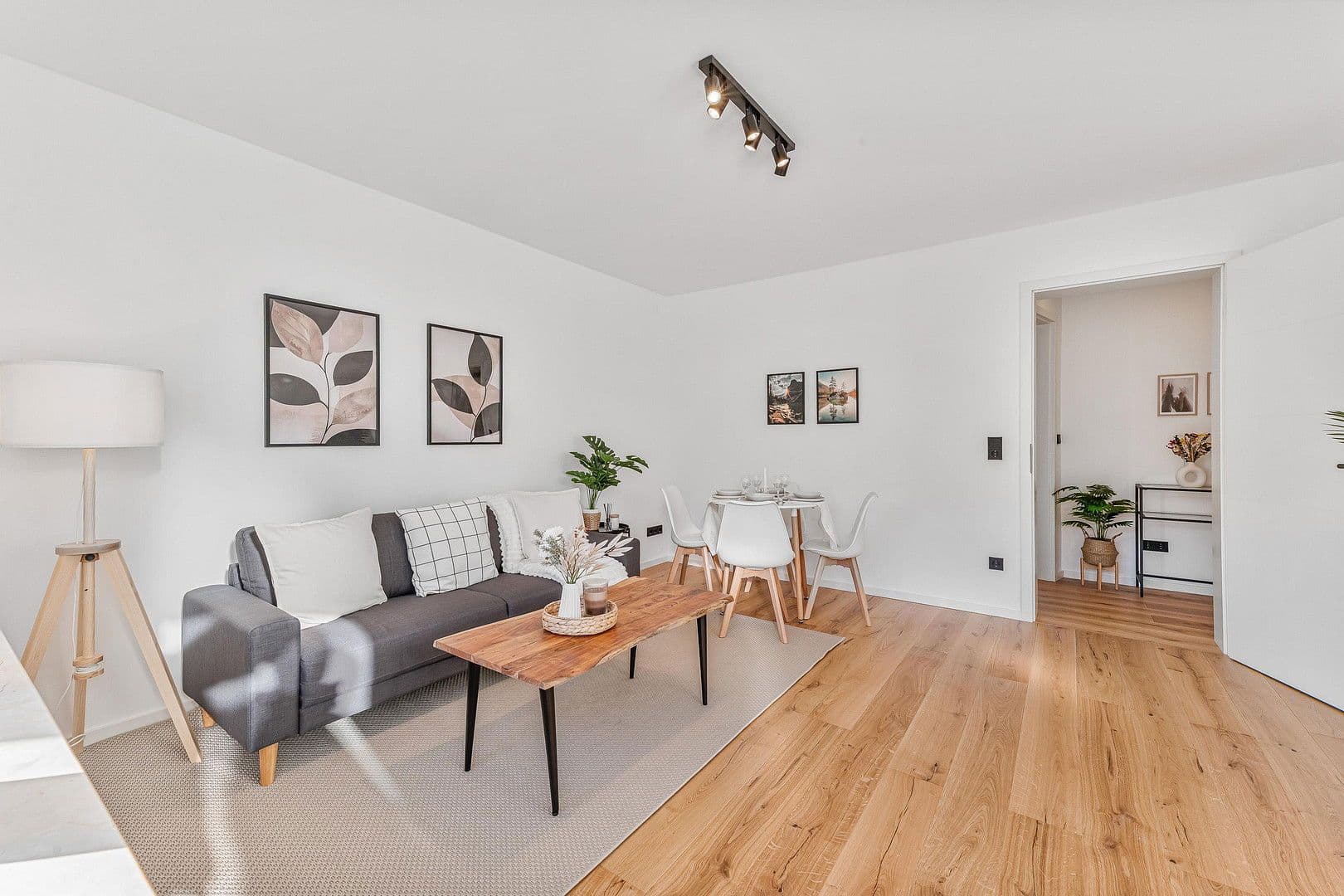 Prodej bytu 2+1 62 m², Brunnenstraße 46b, Augsburg, Bavorsko Prodej bytu 2+1 62 m², Brunnenstraße 46b, Augsburg, Bavorsko