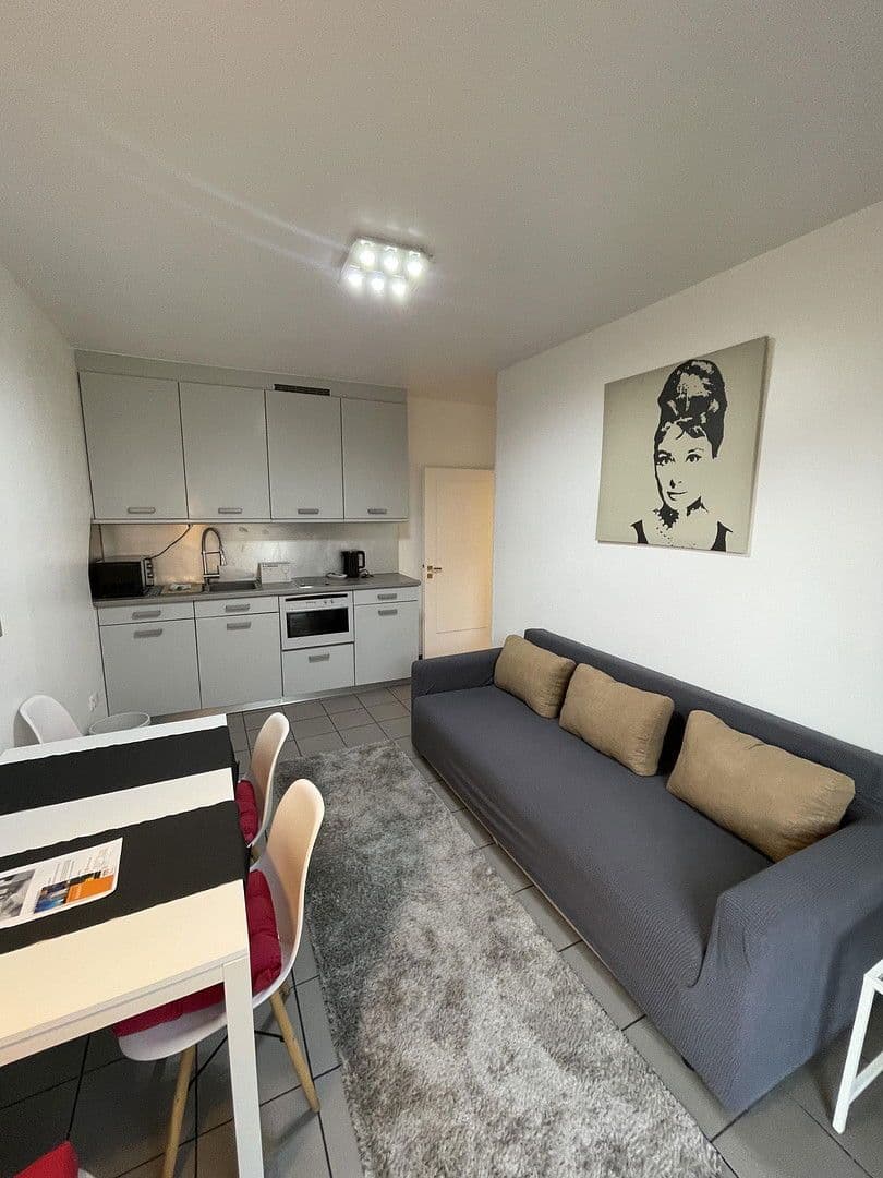 Prodej bytu 2+1 57 m², Berger Str. 23, Düsseldorf, Severní Porýní-Vestfálsko Prodej bytu 2+1 57 m², Berger Str. 23, Düsseldorf, Severní Porýní-Vestfálsko