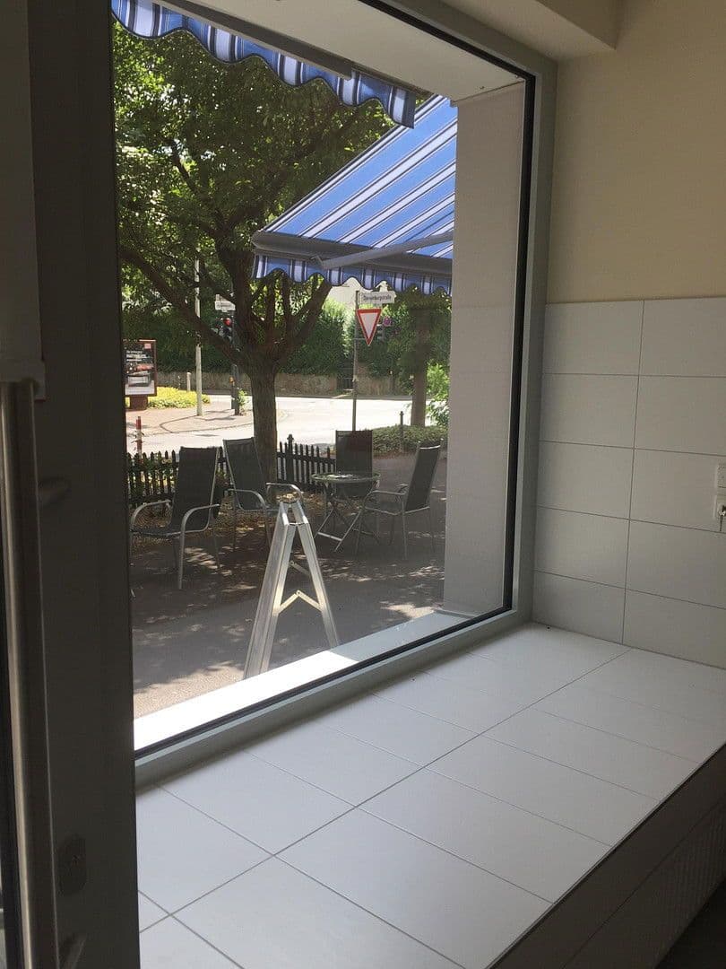 Pronájem nebytového prostoru 90 m², Argelanderstraße 150, Bonn, Severní Porýní-Vestfálsko Pronájem nebytového prostoru 90 m², Argelanderstraße 150, Bonn, Severní Porýní-Vestfálsko