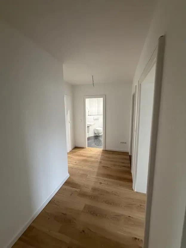 Pronájem bytu 4+1 120 m², Rohrerweg 14, Ettlingen, Bádensko-Württembersko Pronájem bytu 4+1 120 m², Rohrerweg 14, Ettlingen, Bádensko-Württembersko