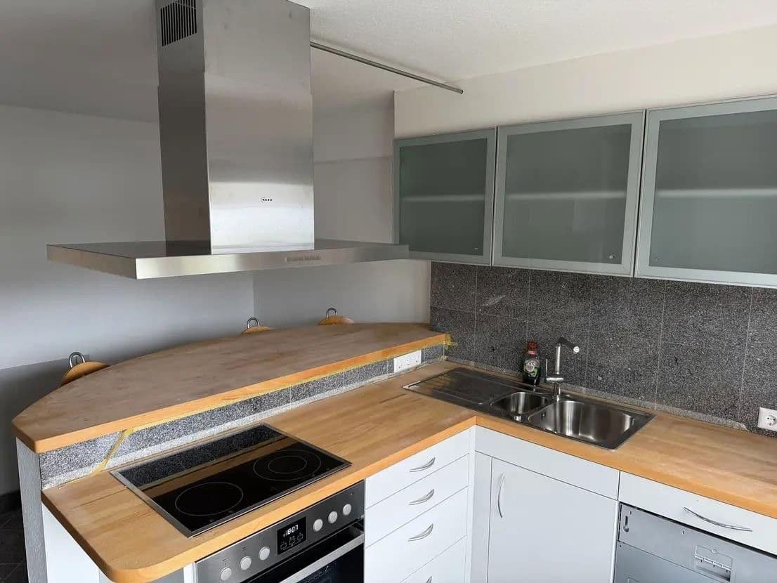 Pronájem bytu 4+1 120 m², Rohrerweg 14, Ettlingen, Bádensko-Württembersko Pronájem bytu 4+1 120 m², Rohrerweg 14, Ettlingen, Bádensko-Württembersko