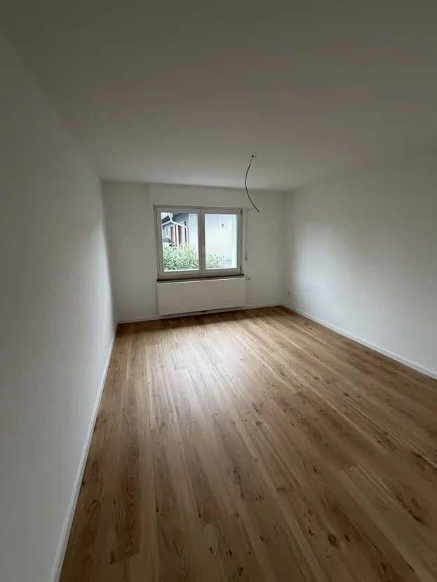 Pronájem bytu 4+1 120 m², Rohrerweg 14, Ettlingen, Bádensko-Württembersko Pronájem bytu 4+1 120 m², Rohrerweg 14, Ettlingen, Bádensko-Württembersko