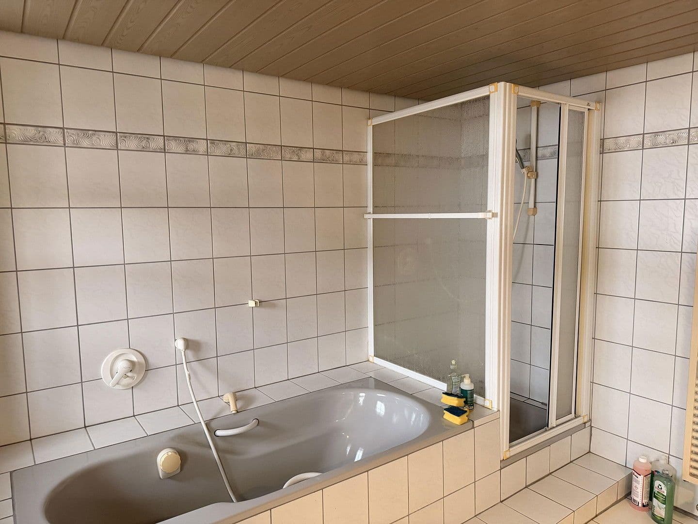 Pronájem bytu 4+1 97 m², Dillenburg, Hessen Pronájem bytu 4+1 97 m², Dillenburg, Hessen