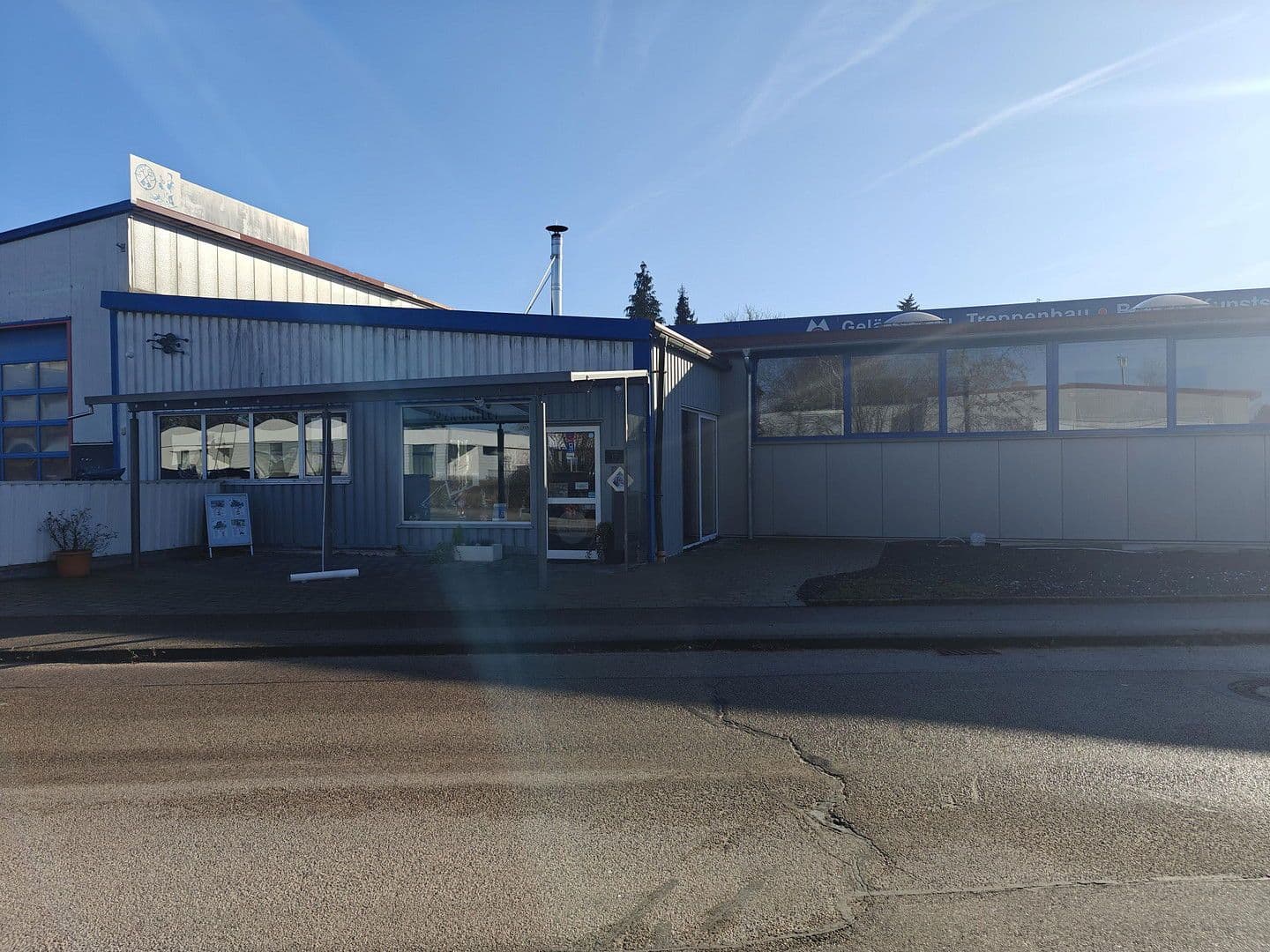 Pronájem nebytového prostoru 240 m², Industriestraße, 17, Bechhofen, Bavorsko Pronájem nebytového prostoru 240 m², Industriestraße, 17, Bechhofen, Bavorsko