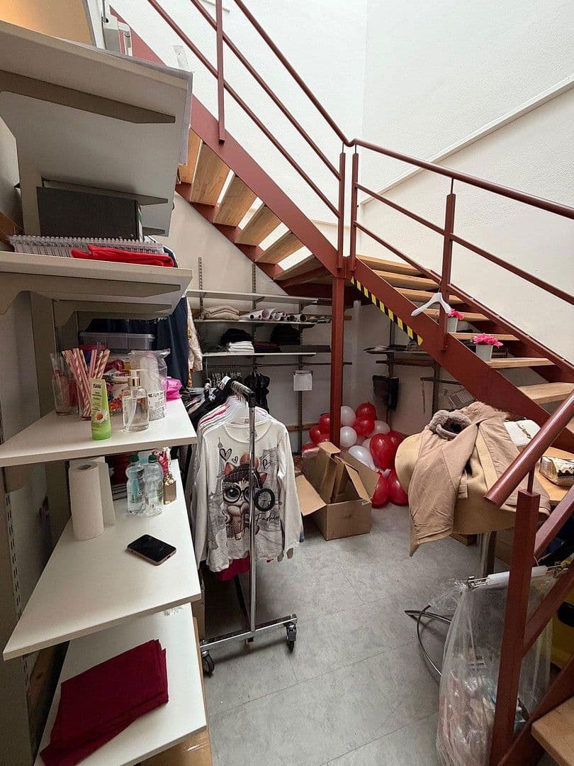 Pronájem nebytového prostoru 186 m², Lookenstraße 7, Lingen (Ems), Dolní Sasko Pronájem nebytového prostoru 186 m², Lookenstraße 7, Lingen (Ems), Dolní Sasko