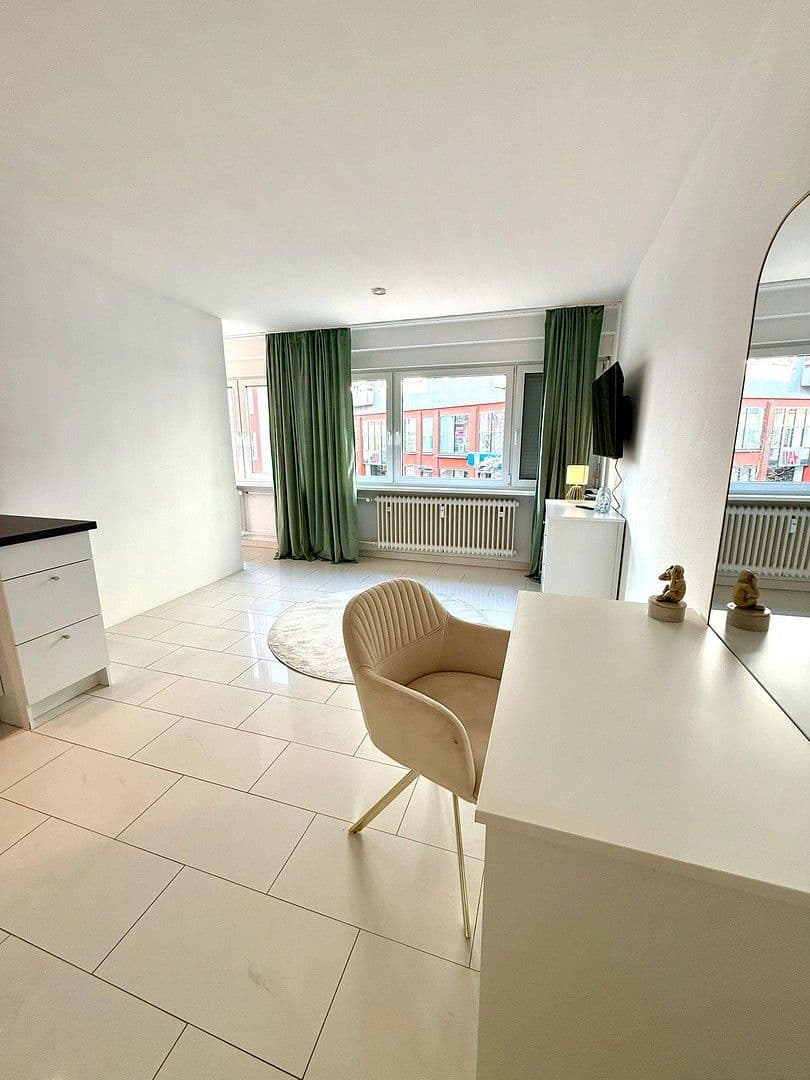 Prodej bytu 1+kk 31 m², Buchhornplatz 13, Friedrichshafen, Bádensko-Württembersko Prodej bytu 1+kk 31 m², Buchhornplatz 13, Friedrichshafen, Bádensko-Württembersko