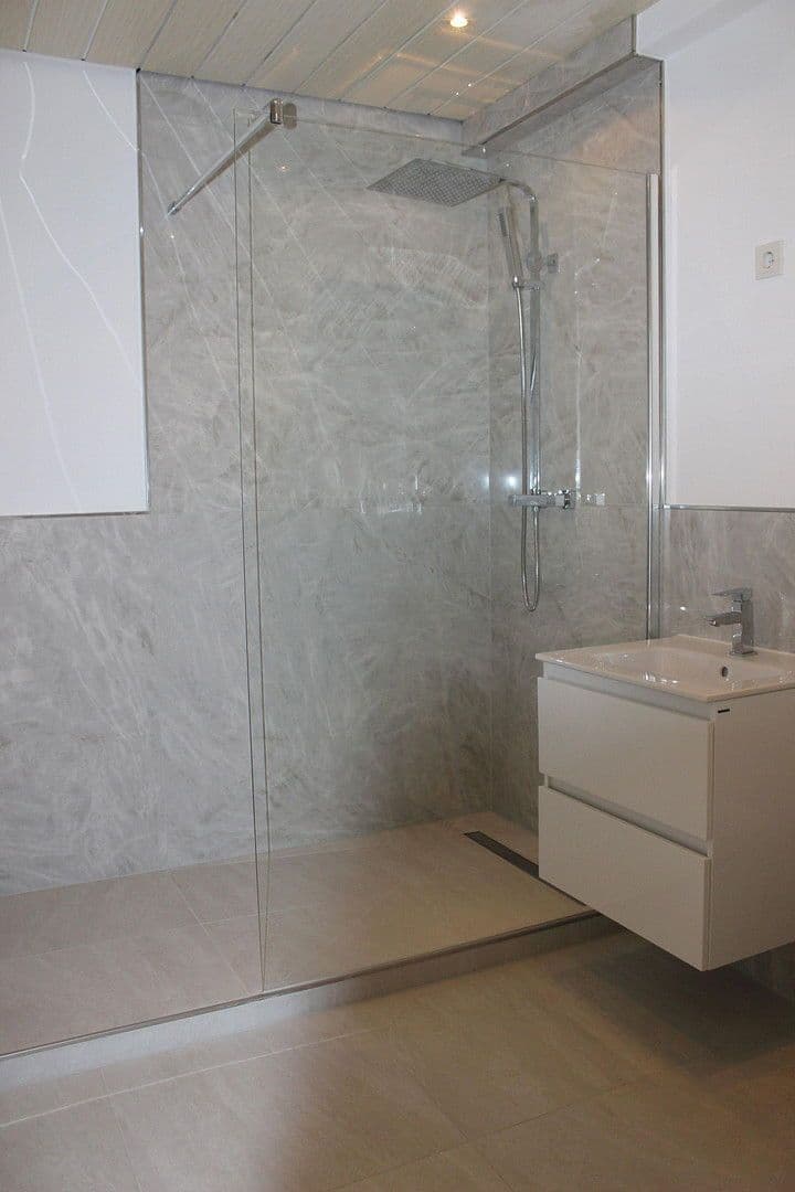 Prodej domu 132 m², pozemek 222 m², Keplerstr., Sankt Augustin, Severní Porýní-Vestfálsko Prodej domu 132 m², pozemek 222 m², Keplerstr., Sankt Augustin, Severní Porýní-Vestfálsko