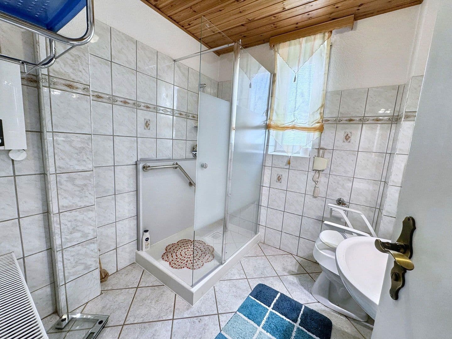 Prodej domu 202 m², pozemek 458 m², Kassel, Hessen Prodej domu 202 m², pozemek 458 m², Kassel, Hessen