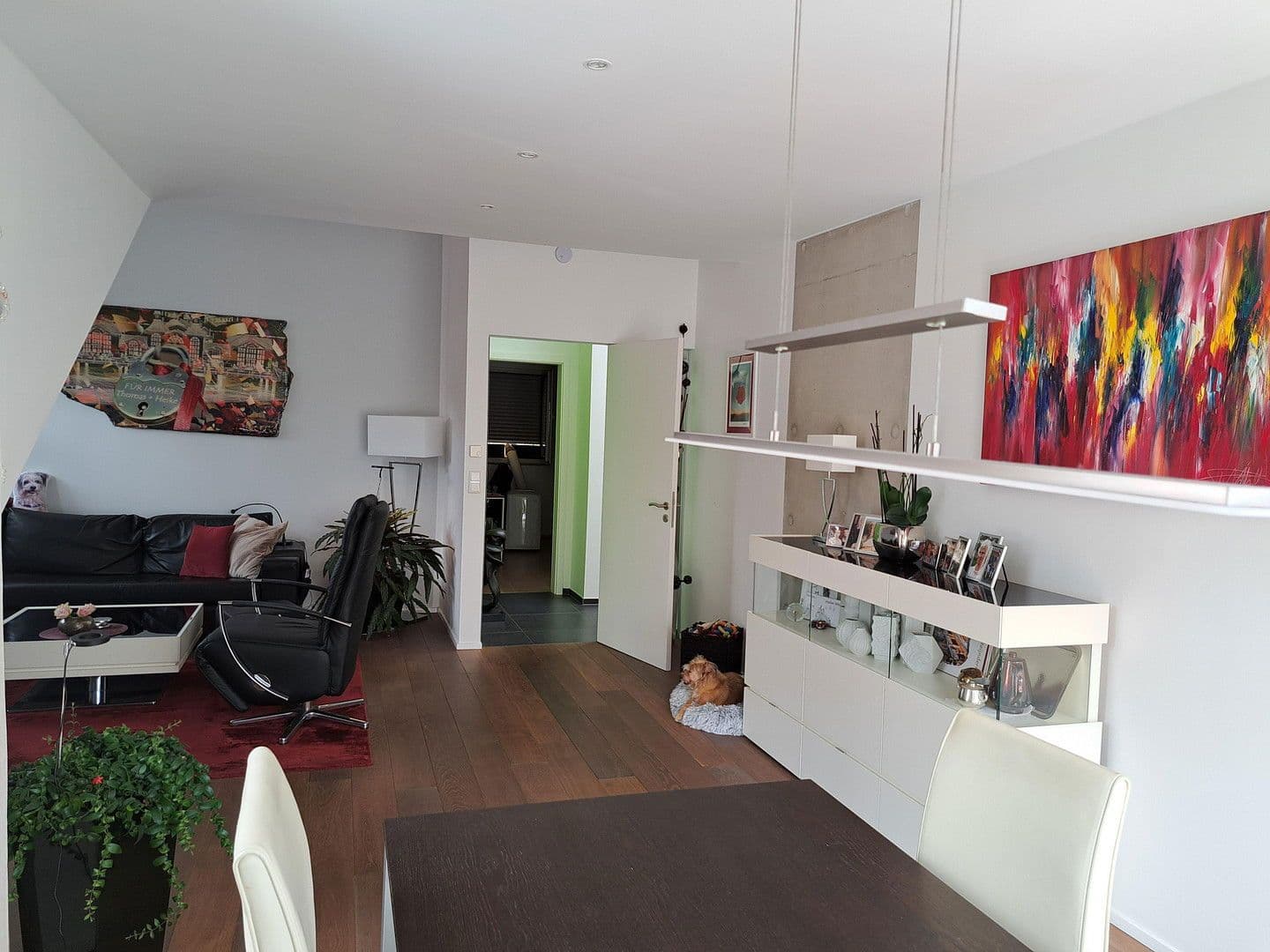 Prodej bytu 4+1 109 m², Neukronenberger Str. 59, Leverkusen, Severní Porýní-Vestfálsko Prodej bytu 4+1 109 m², Neukronenberger Str. 59, Leverkusen, Severní Porýní-Vestfálsko