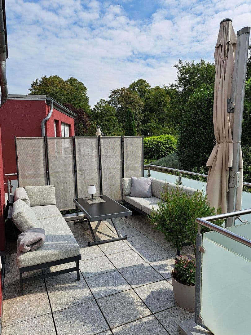 Prodej bytu 4+1 109 m², Neukronenberger Str. 59, Leverkusen, Severní Porýní-Vestfálsko Prodej bytu 4+1 109 m², Neukronenberger Str. 59, Leverkusen, Severní Porýní-Vestfálsko