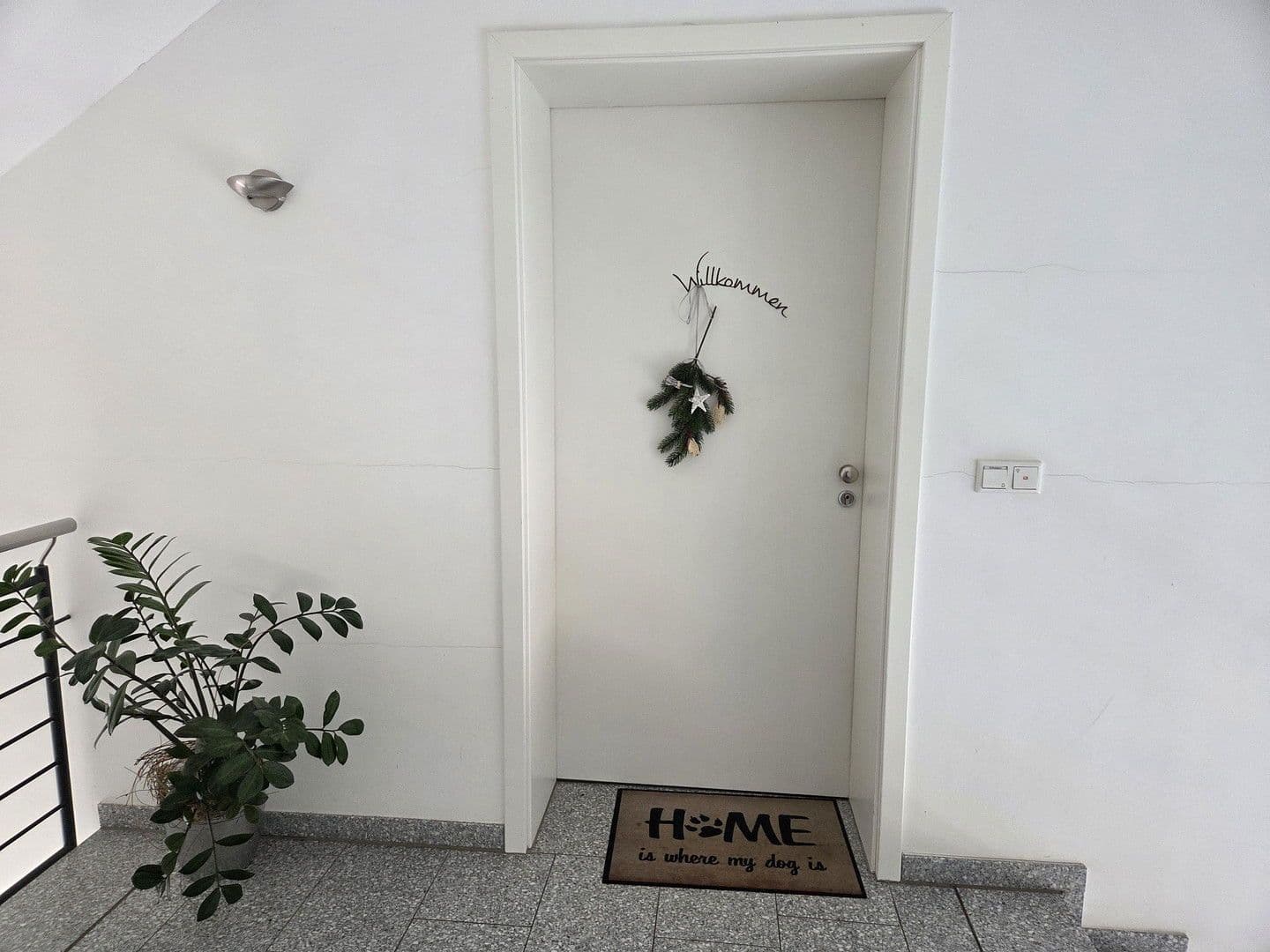 Prodej bytu 4+1 109 m², Neukronenberger Str. 59, Leverkusen, Severní Porýní-Vestfálsko Prodej bytu 4+1 109 m², Neukronenberger Str. 59, Leverkusen, Severní Porýní-Vestfálsko