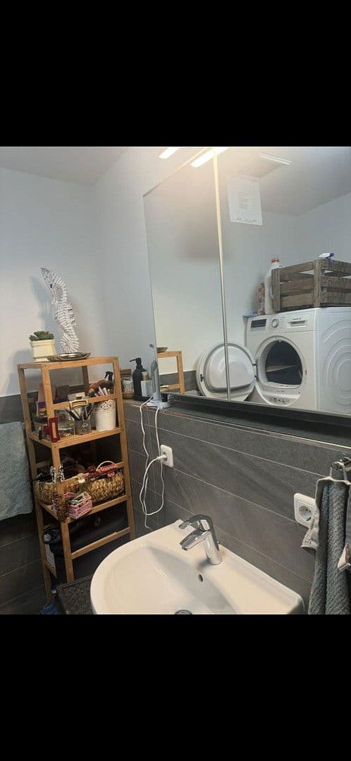 Pronájem bytu 2+1 69 m², Hauptstraße 27, Volkach, Bavorsko Pronájem bytu 2+1 69 m², Hauptstraße 27, Volkach, Bavorsko