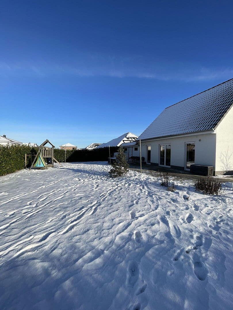 Prodej domu 110 m², pozemek 823 m², Alte Mühle 2, Selmsdorf, Mecklenburg-Vorpommern Prodej domu 110 m², pozemek 823 m², Alte Mühle 2, Selmsdorf, Mecklenburg-Vorpommern