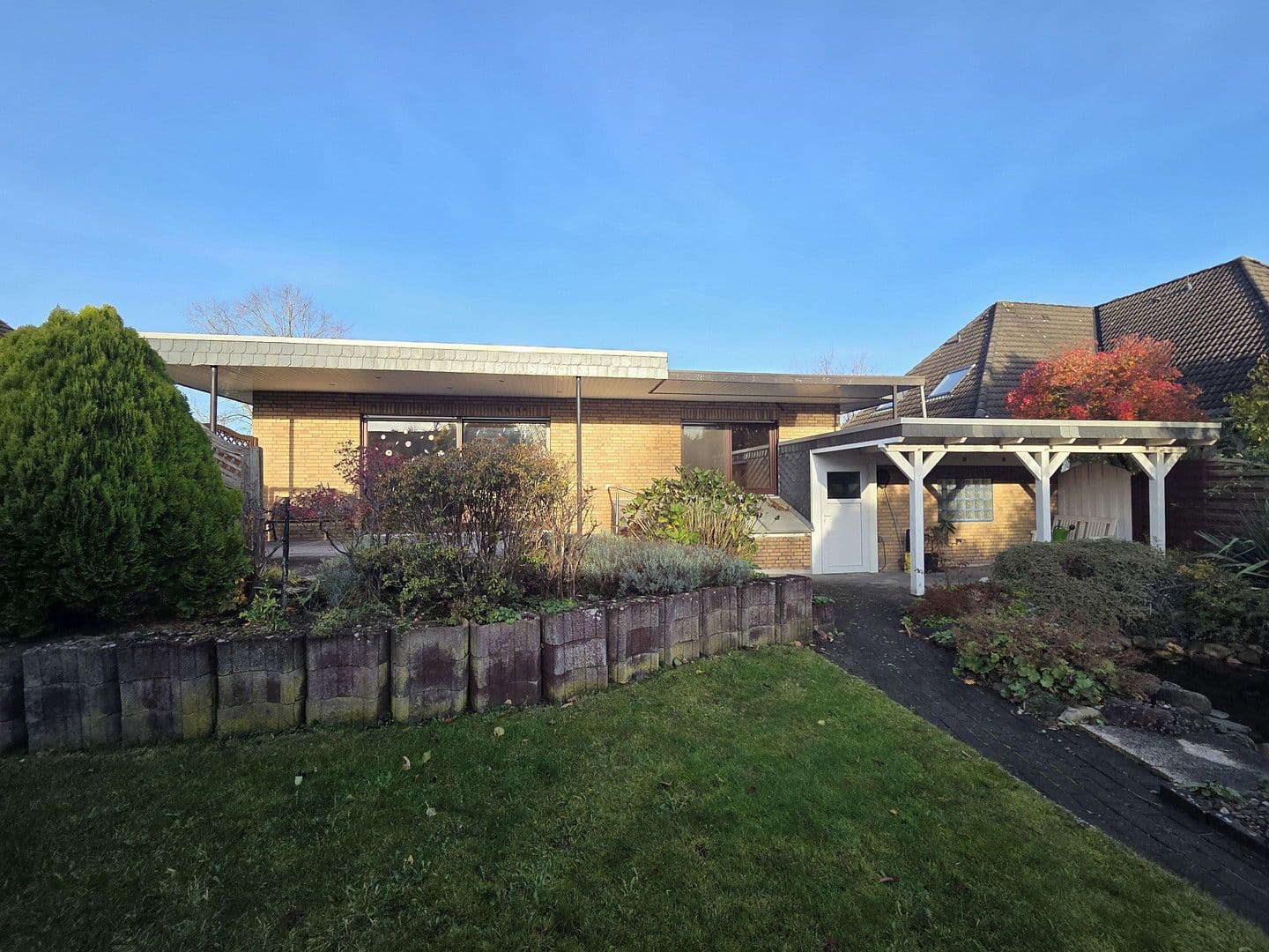 Prodej domu 115 m², pozemek 551 m², Bremerhaven, Bremen Prodej domu 115 m², pozemek 551 m², Bremerhaven, Bremen