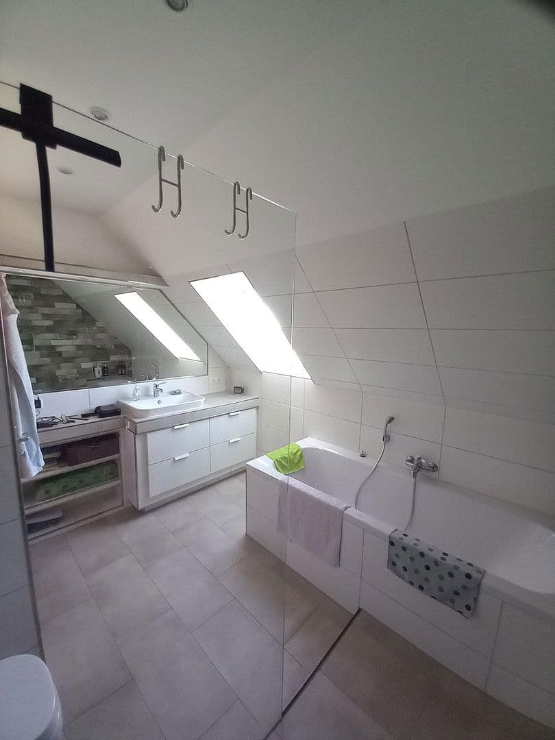 Prodej domu 136 m², pozemek 600 m², Nauen, Braniborsko Prodej domu 136 m², pozemek 600 m², Nauen, Braniborsko