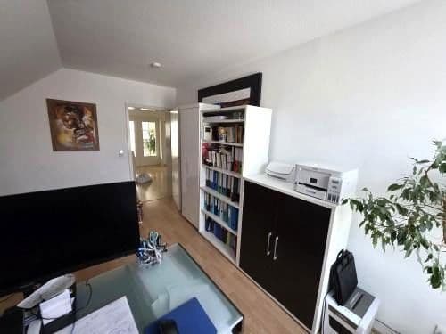 Prodej bytu 3+1 83 m², Alte Haingasse, Karben, Hessen Prodej bytu 3+1 83 m², Alte Haingasse, Karben, Hessen