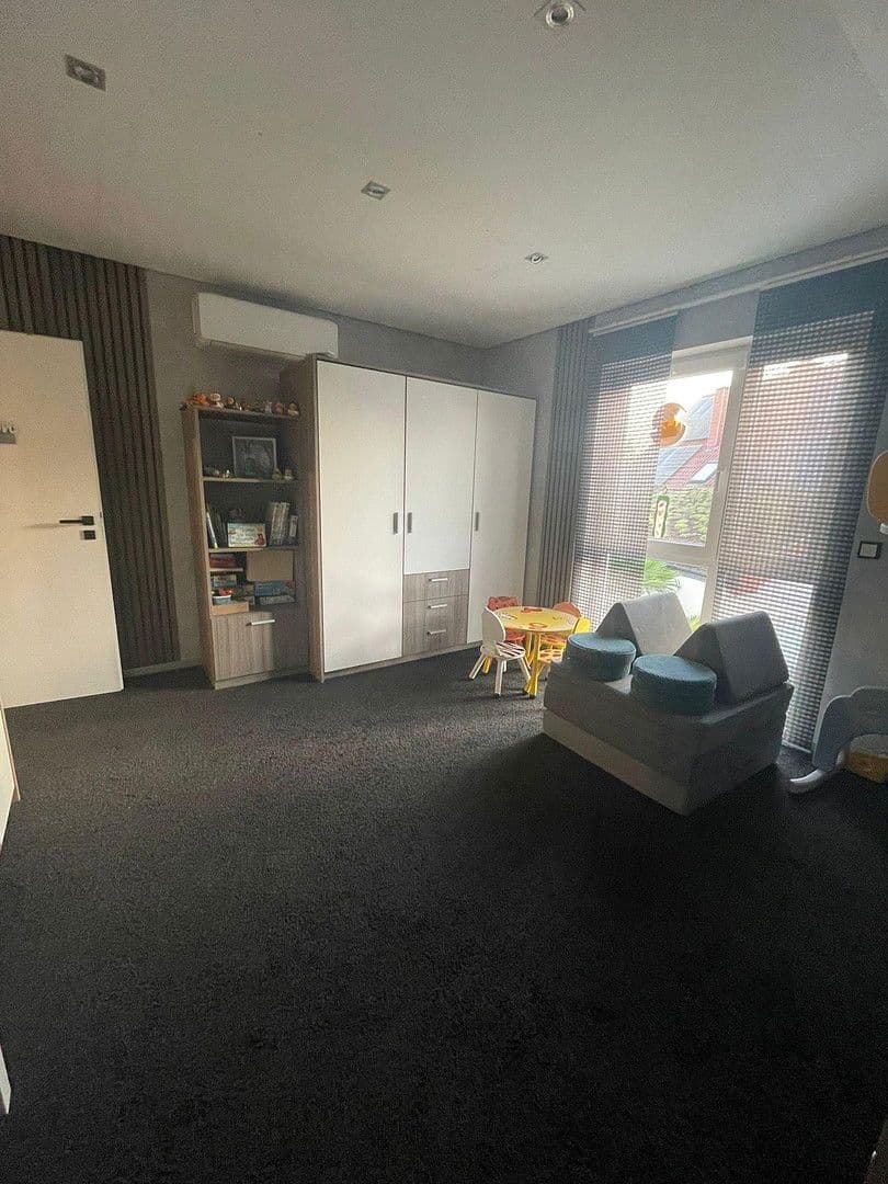 Prodej domu 130 m², pozemek 300 m², Römerberg, Porýní-Falc Prodej domu 130 m², pozemek 300 m², Römerberg, Porýní-Falc