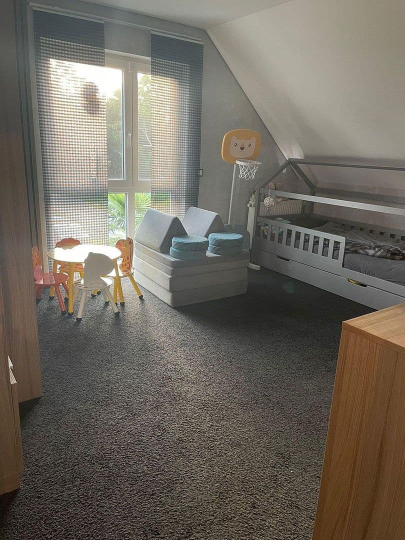 Prodej domu 130 m², pozemek 300 m², Römerberg, Porýní-Falc Prodej domu 130 m², pozemek 300 m², Römerberg, Porýní-Falc