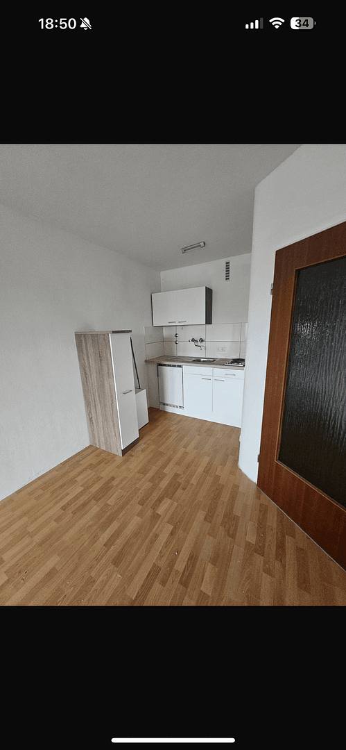 Pronájem bytu 1+1 42 m², Lehrerstr 35, Duisburg, Severní Porýní-Vestfálsko Pronájem bytu 1+1 42 m², Lehrerstr 35, Duisburg, Severní Porýní-Vestfálsko