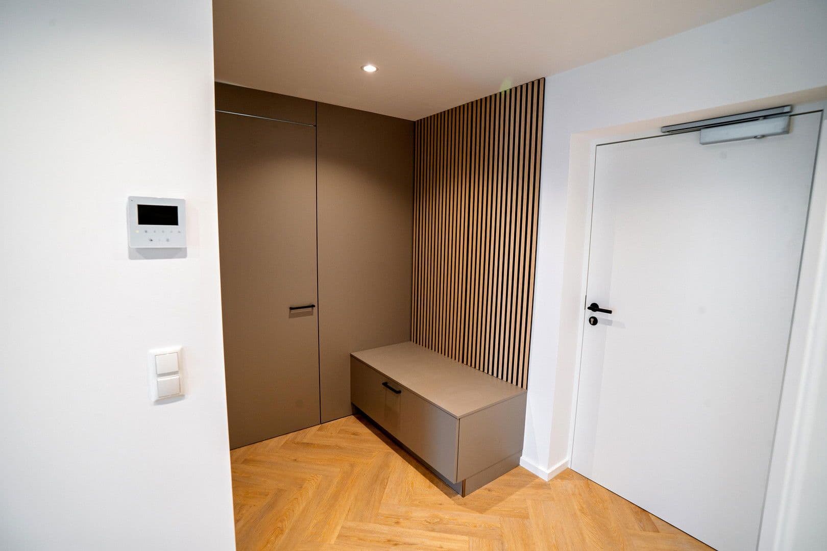 Pronájem bytu 2+1 64 m², Im Kuhreiher 3, Bardowick, Dolní Sasko Pronájem bytu 2+1 64 m², Im Kuhreiher 3, Bardowick, Dolní Sasko