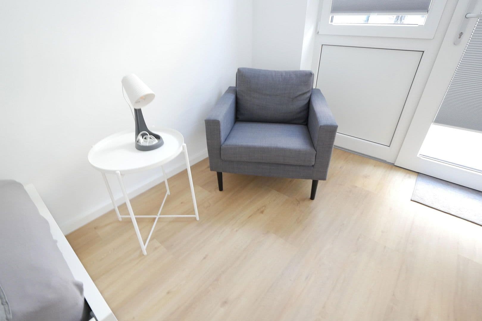 Pronájem bytu 20 m², Stuttgart, Bádensko-Württembersko Pronájem bytu 20 m², Stuttgart, Bádensko-Württembersko