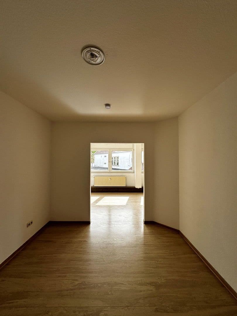 Pronájem bytu 2+1 70 m², Hellgasse 16, Alzey, Porýní-Falc Pronájem bytu 2+1 70 m², Hellgasse 16, Alzey, Porýní-Falc
