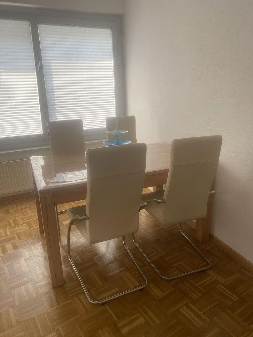 Pronájem bytu 2+kk 54 m², Pfarrer-Perabo-Platz 6, Frankfurt, Hessen Pronájem bytu 2+kk 54 m², Pfarrer-Perabo-Platz 6, Frankfurt, Hessen