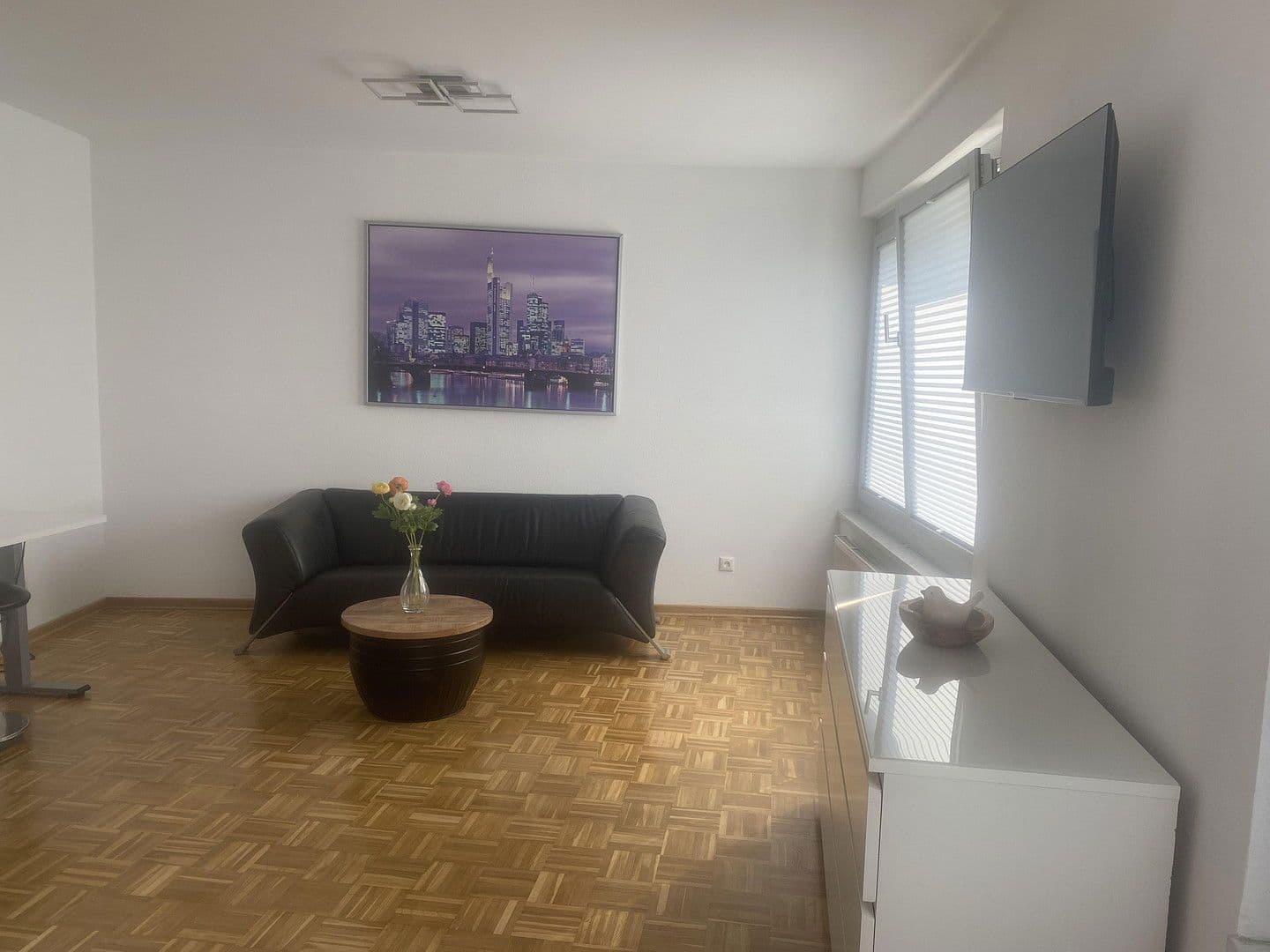 Pronájem bytu 2+kk 54 m², Pfarrer-Perabo-Platz 6, Frankfurt, Hessen Pronájem bytu 2+kk 54 m², Pfarrer-Perabo-Platz 6, Frankfurt, Hessen
