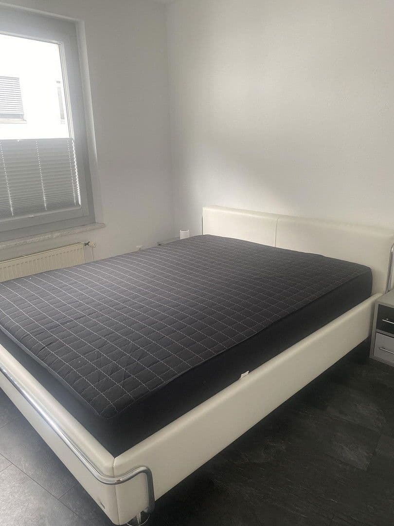 Pronájem bytu 2+kk 54 m², Pfarrer-Perabo-Platz 6, Frankfurt, Hessen Pronájem bytu 2+kk 54 m², Pfarrer-Perabo-Platz 6, Frankfurt, Hessen