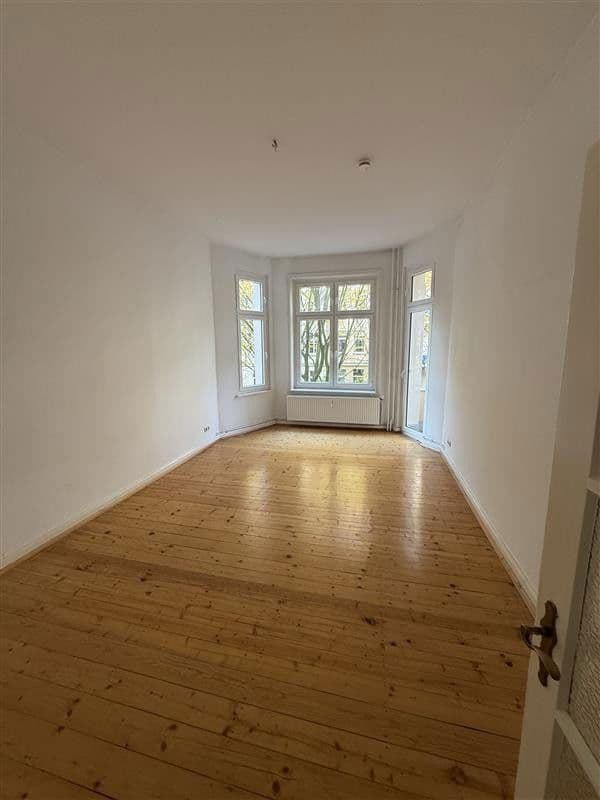 Pronájem bytu 4+1 109 m², Goebenstr. 11, Hannover, Dolní Sasko Pronájem bytu 4+1 109 m², Goebenstr. 11, Hannover, Dolní Sasko