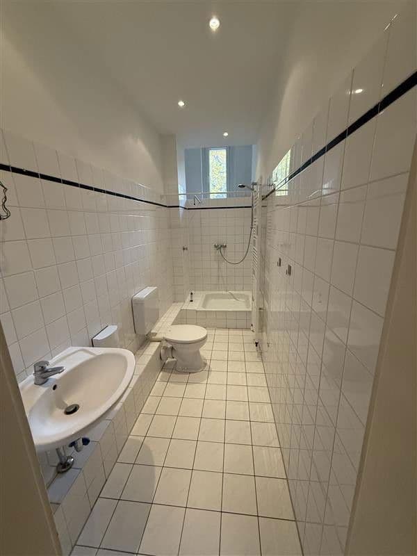 Pronájem bytu 4+1 109 m², Goebenstr. 11, Hannover, Dolní Sasko Pronájem bytu 4+1 109 m², Goebenstr. 11, Hannover, Dolní Sasko