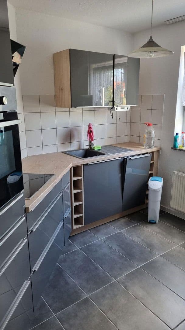 Pronájem bytu 2+1 64 m², An der Windmühle 77, Leipzig, Sasko Pronájem bytu 2+1 64 m², An der Windmühle 77, Leipzig, Sasko