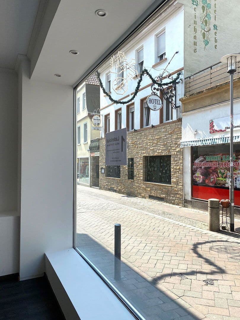 Prodej domu 313 m², pozemek 206 m², Antoniterstraße 54, Alzey, Porýní-Falc Prodej domu 313 m², pozemek 206 m², Antoniterstraße 54, Alzey, Porýní-Falc