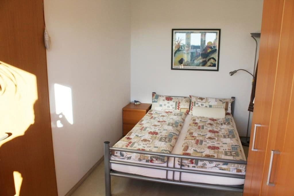 Pronájem bytu 2+1 48 m², Hildegardstrasse 16, Unterschleissheim, Bavorsko Pronájem bytu 2+1 48 m², Hildegardstrasse 16, Unterschleissheim, Bavorsko