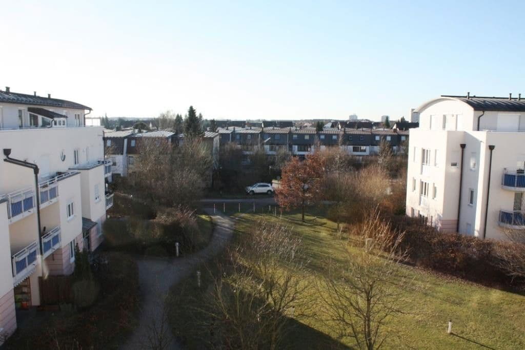 Pronájem bytu 2+1 48 m², Hildegardstrasse 16, Unterschleissheim, Bavorsko Pronájem bytu 2+1 48 m², Hildegardstrasse 16, Unterschleissheim, Bavorsko