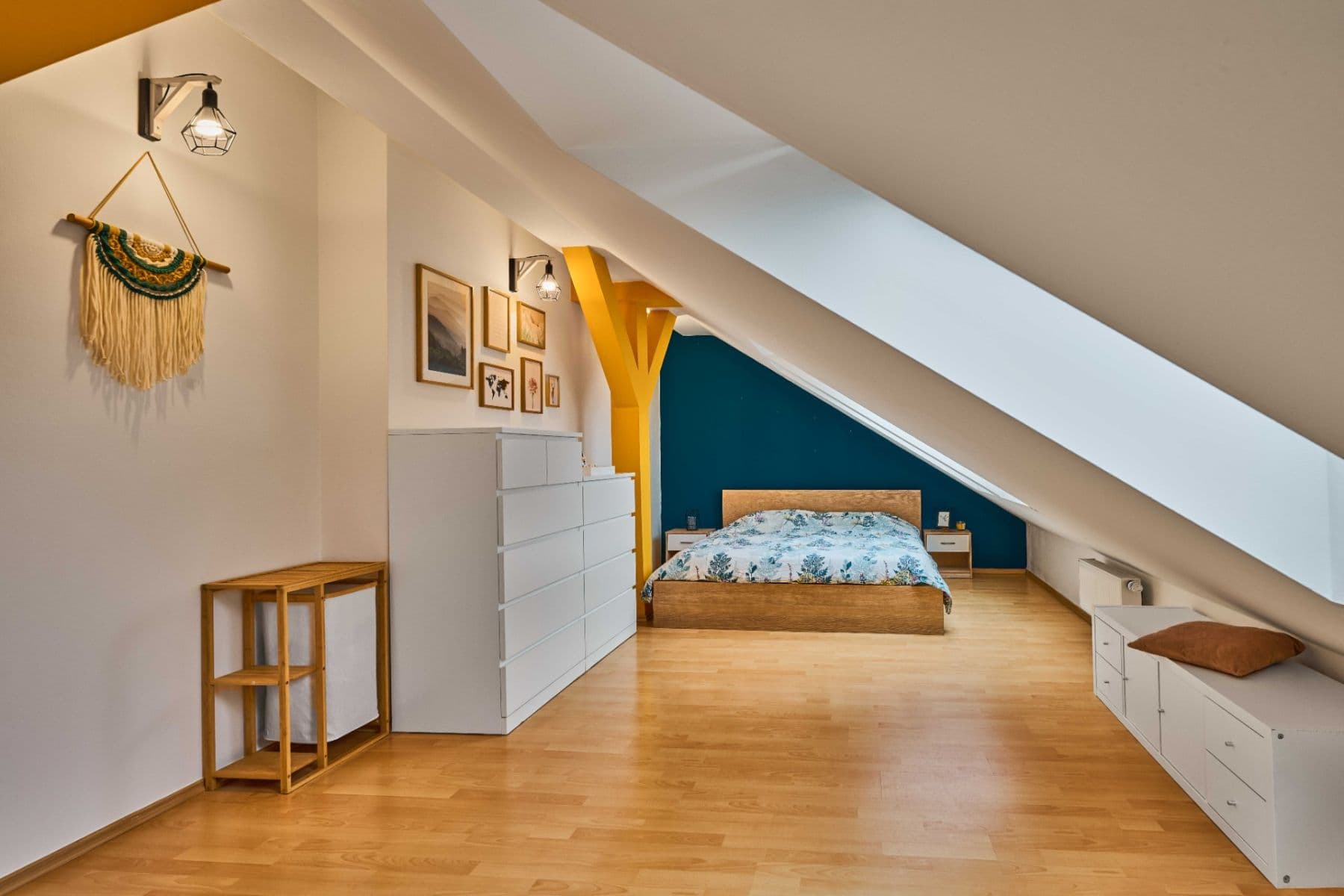 Prodej bytu 4+1 104 m², Na Mlynářce, Rudná, Středočeský kraj Prodej bytu 4+1 104 m², Na Mlynářce, Rudná, Středočeský kraj