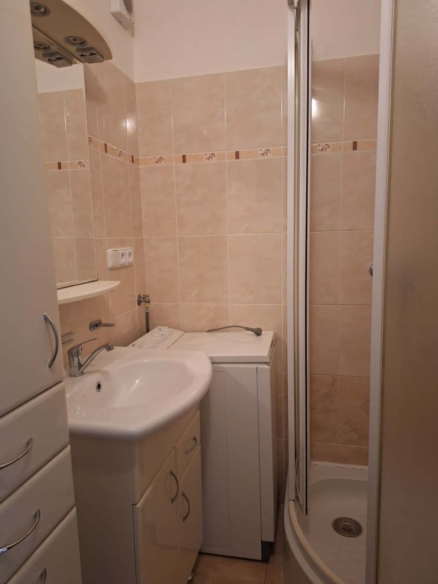 Pronájem bytu 2+1 55 m², Březohorská, Příbram, Středočeský kraj Pronájem bytu 2+1 55 m², Březohorská, Příbram, Středočeský kraj