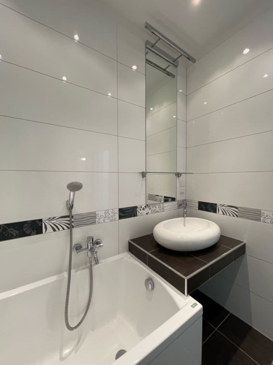 Pronájem bytu 2+kk 53 m², Letohradská, Praha, Praha Pronájem bytu 2+kk 53 m², Letohradská, Praha, Praha