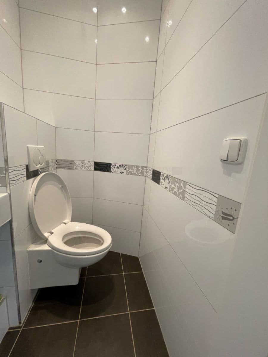 Pronájem bytu 2+kk 53 m², Letohradská, Praha, Praha Pronájem bytu 2+kk 53 m², Letohradská, Praha, Praha