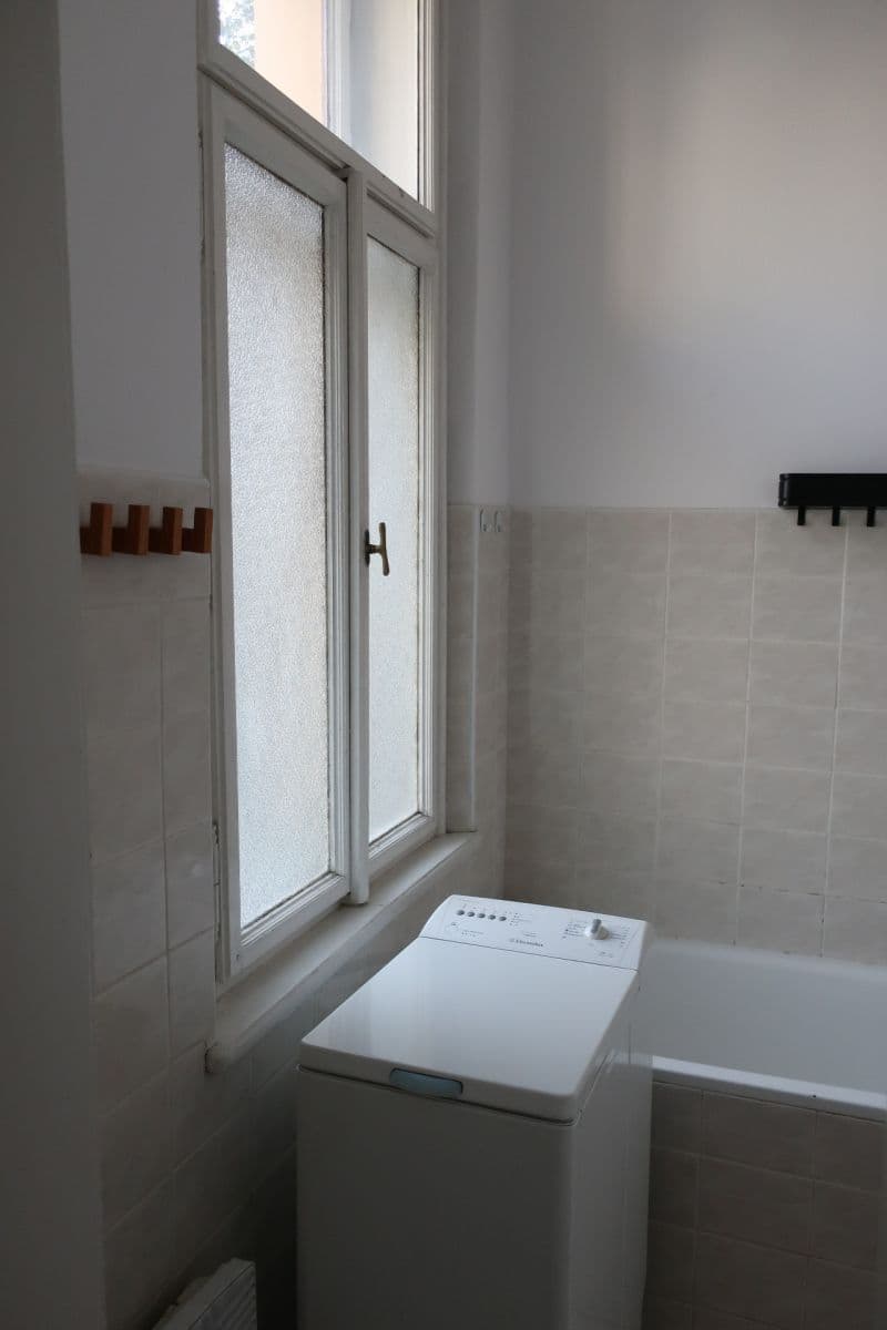 Pronájem bytu Garsoniéra 16 m², Široká, Praha, Praha Pronájem bytu Garsoniéra 16 m², Široká, Praha, Praha