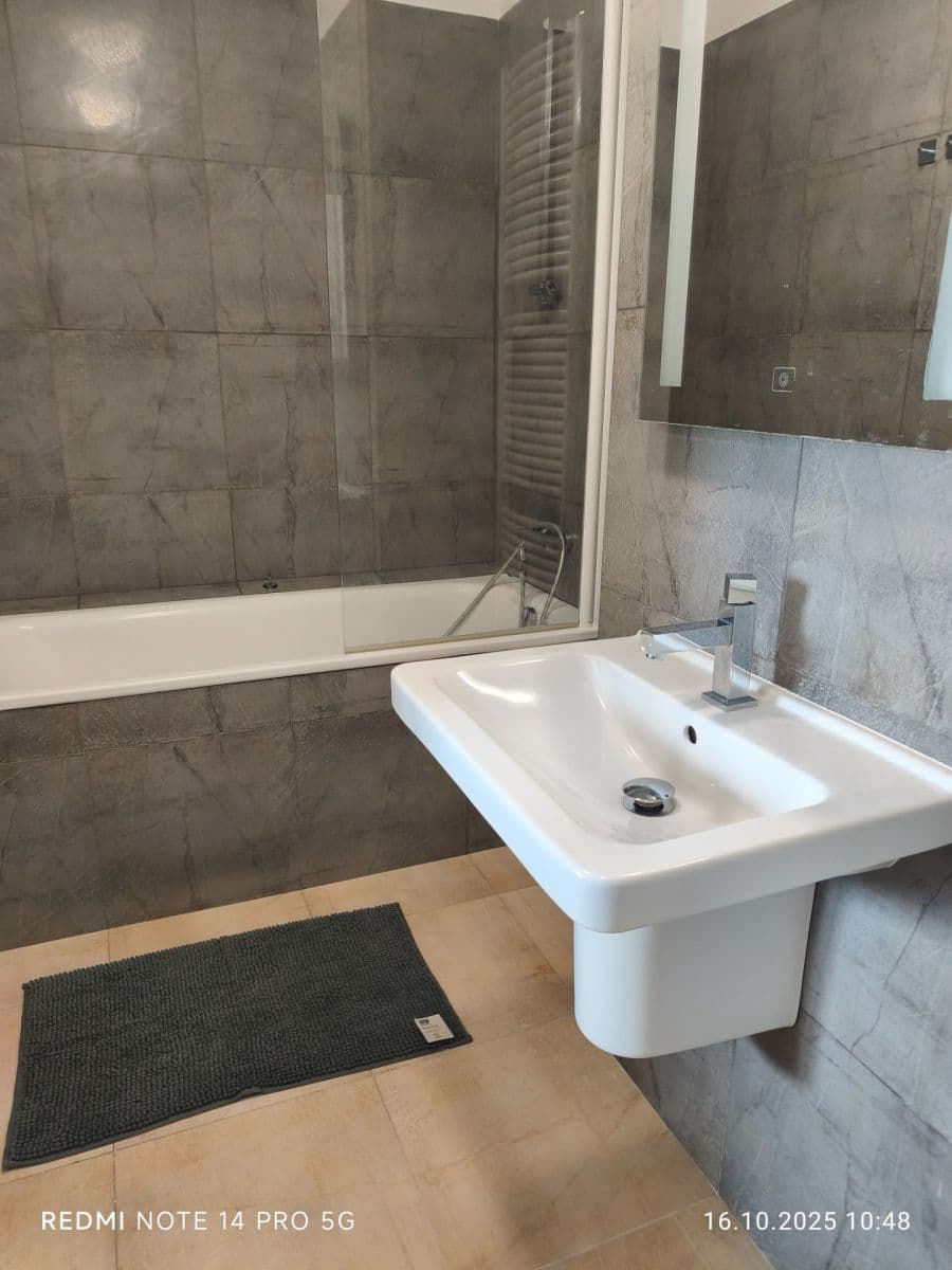 Pronájem bytu 1+kk 35 m², Nedvězská, Praha, Praha Pronájem bytu 1+kk 35 m², Nedvězská, Praha, Praha