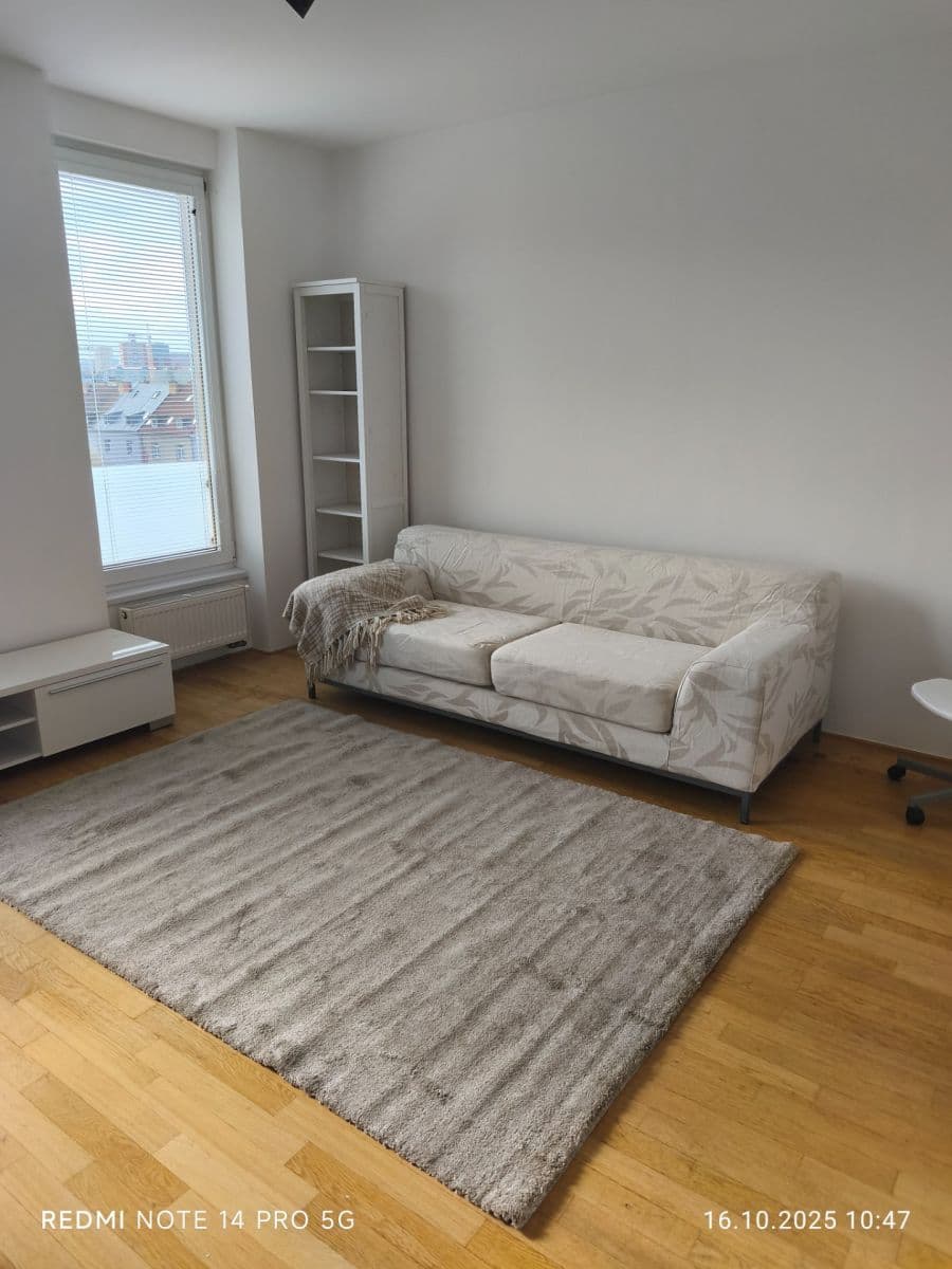Pronájem bytu 1+kk 35 m², Nedvězská, Praha, Praha Pronájem bytu 1+kk 35 m², Nedvězská, Praha, Praha