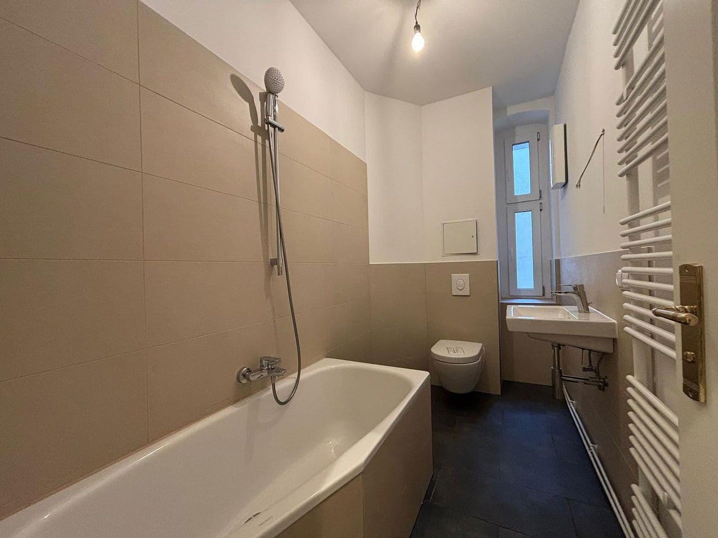 Pronájem bytu 1+1 47 m², Berlin, Berlín Pronájem bytu 1+1 47 m², Berlin, Berlín