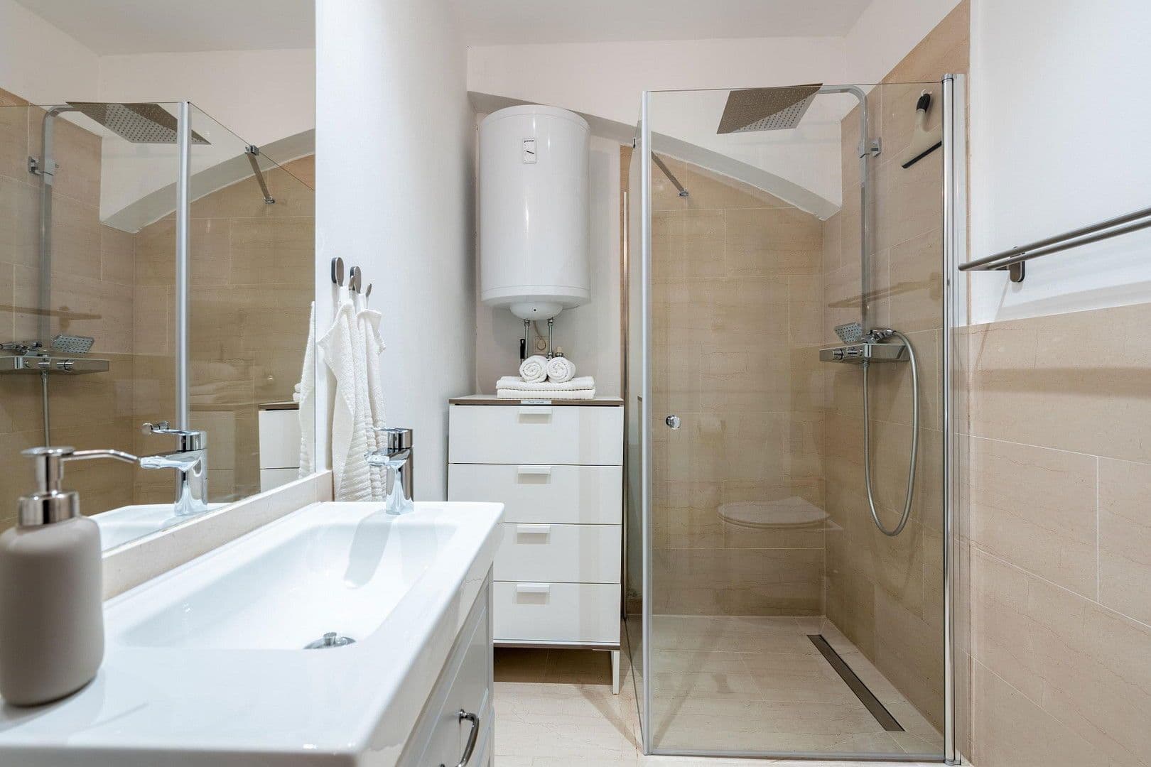 Pronájem bytu 1+kk 24 m², Schegargasse 3, Wien, Wien Pronájem bytu 1+kk 24 m², Schegargasse 3, Wien, Wien