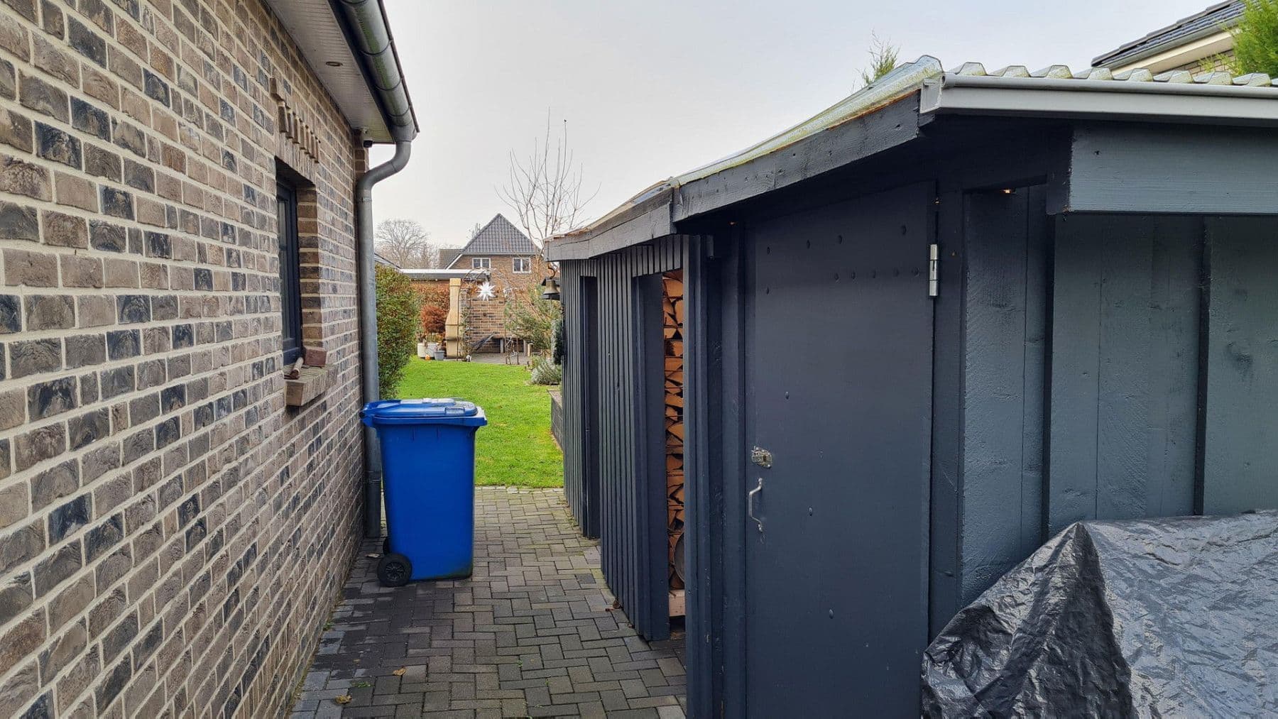 Prodej domu 194 m², pozemek 680 m², Hemmoor, Dolní Sasko Prodej domu 194 m², pozemek 680 m², Hemmoor, Dolní Sasko